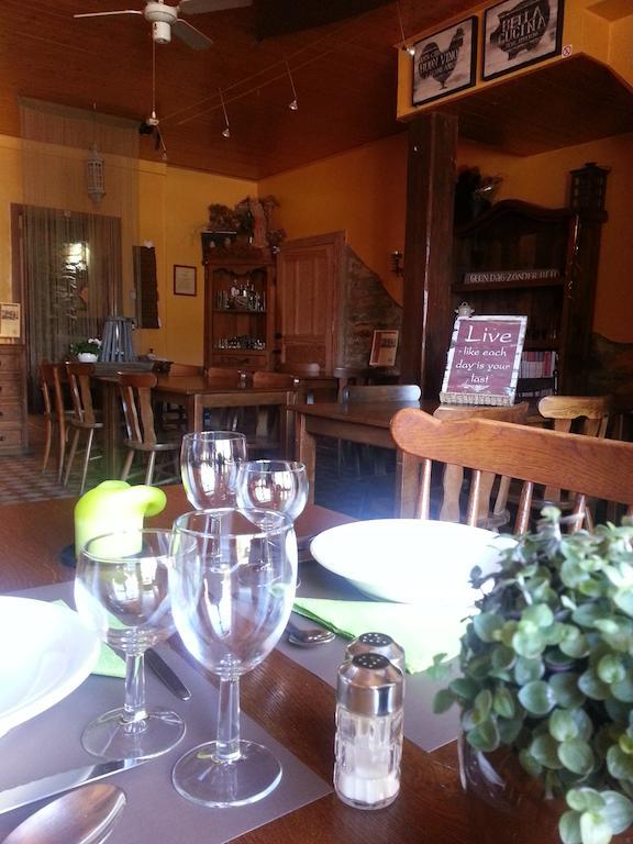 Auberge Au Bon Vivant Vesqueville Esterno foto