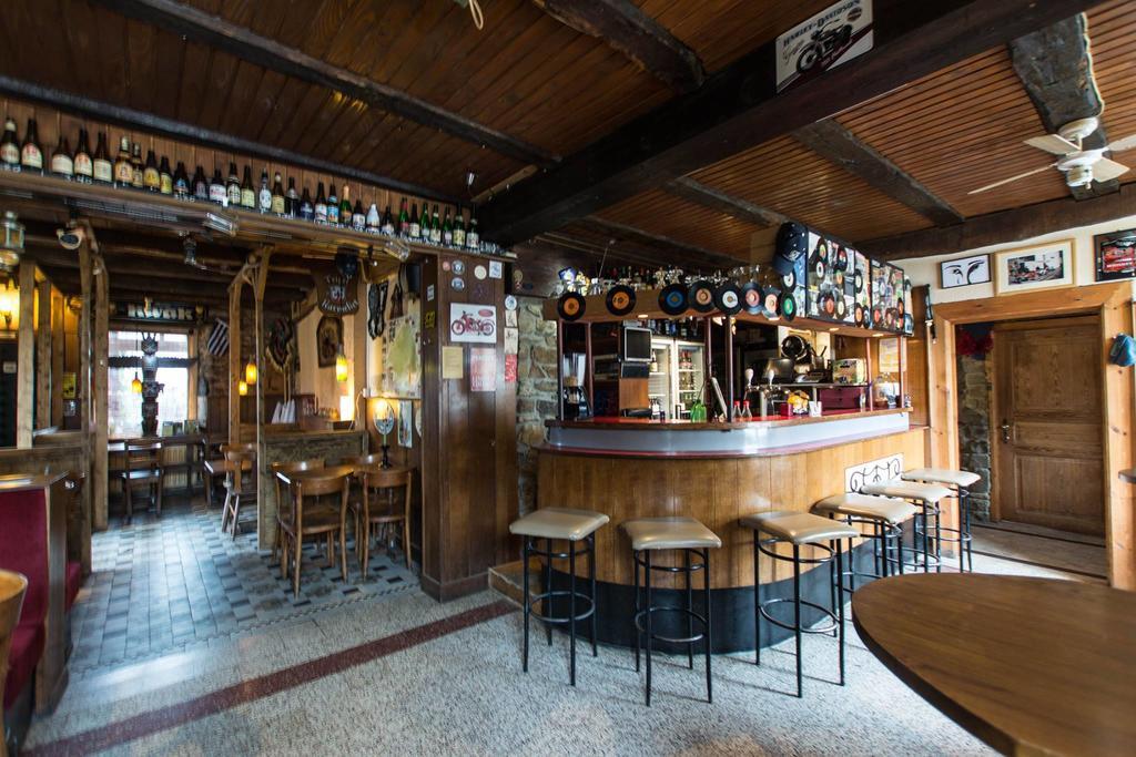 Auberge Au Bon Vivant Vesqueville Esterno foto